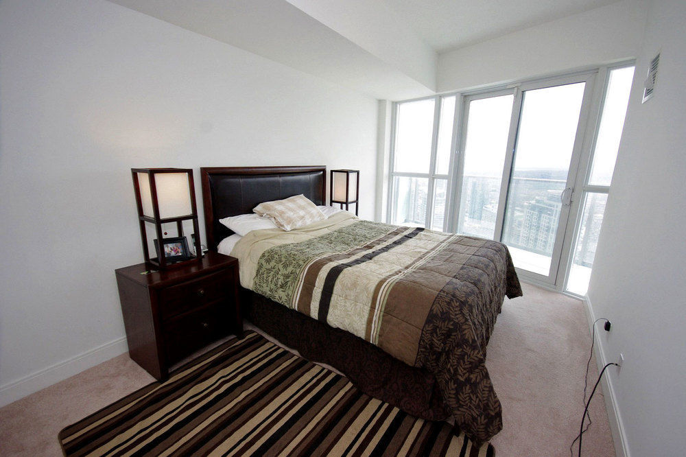 Napa Furnished Rental Apartments Square One Mississauga Exteriér fotografie