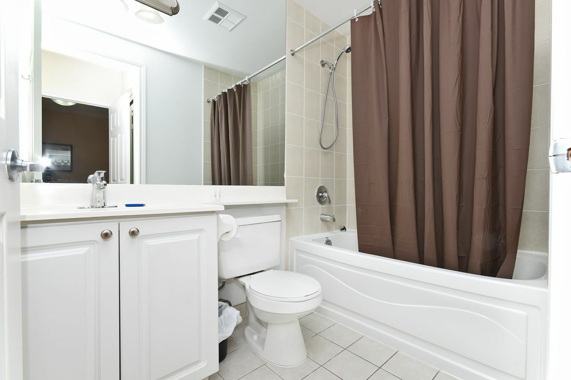 Napa Furnished Rental Apartments Square One Mississauga Exteriér fotografie